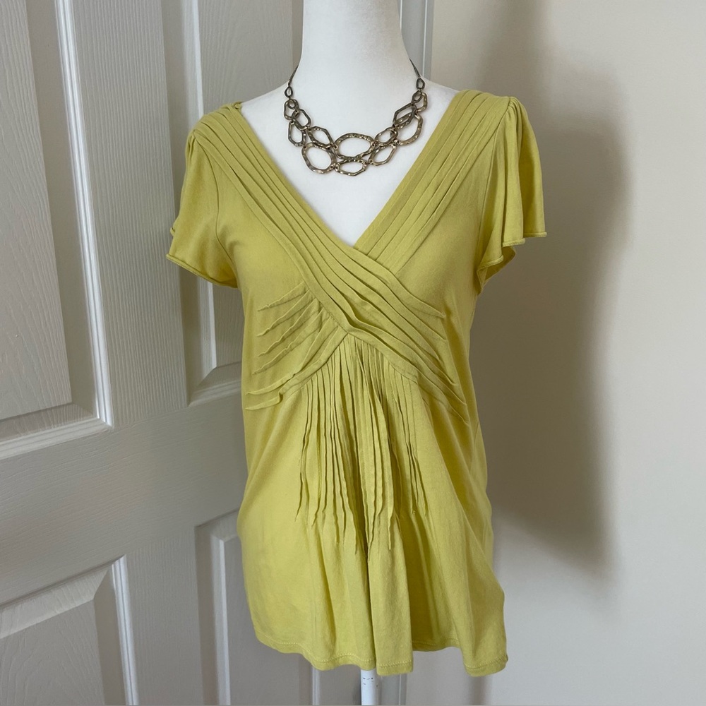 Elle Chartreuse V-neck Pin-tucked Flutter Sleeve Top Women’s Size S
